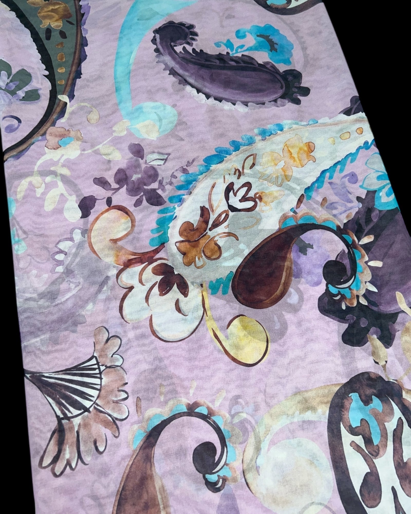 Broderie Lafaya sur imprimé - M24